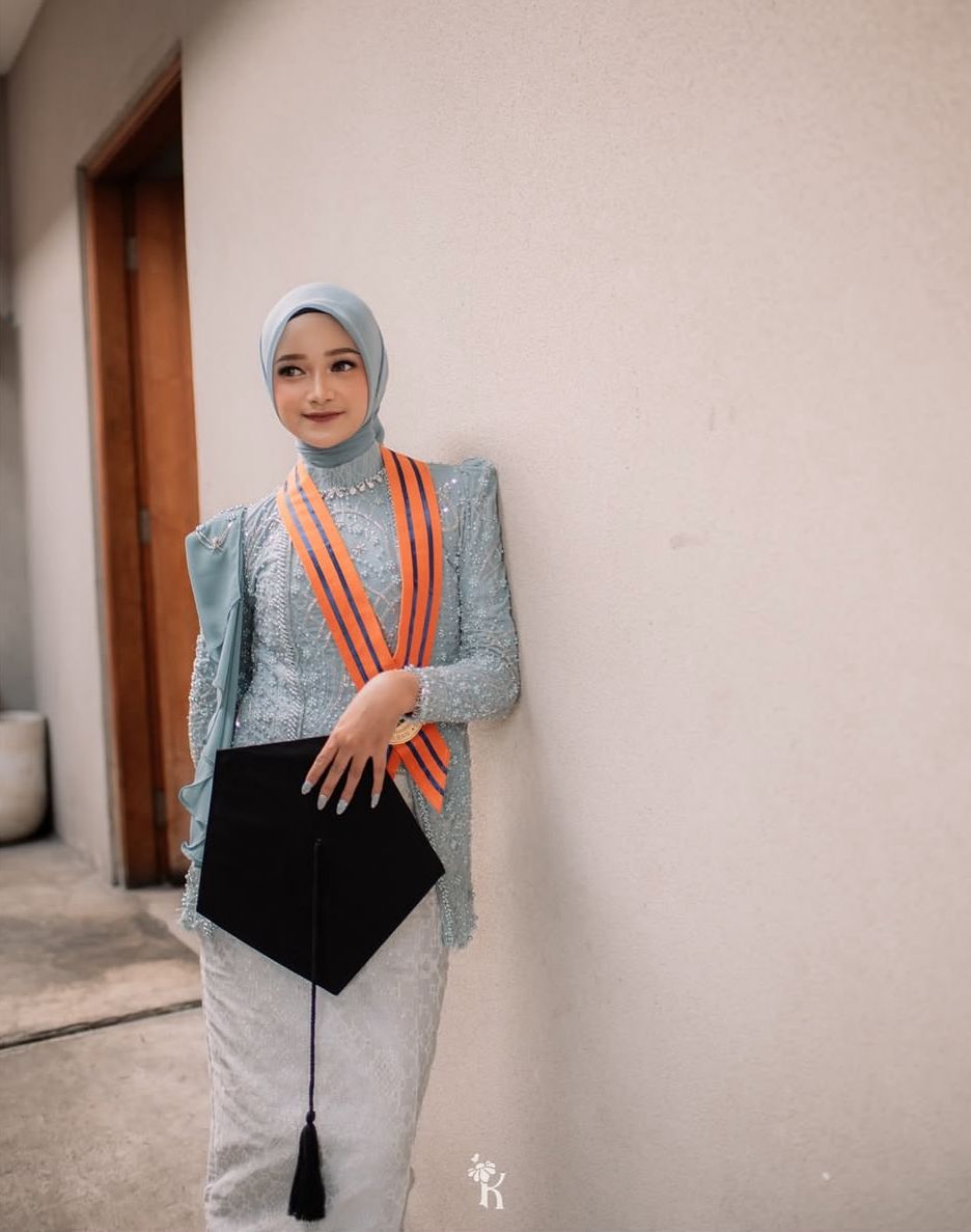 Kutubaru Ice Blue